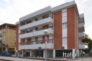 Piazza Treviso Apartman