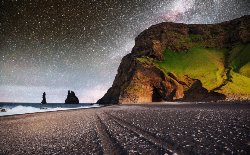 A feketehomokos Reynisfjara Beach, Izland